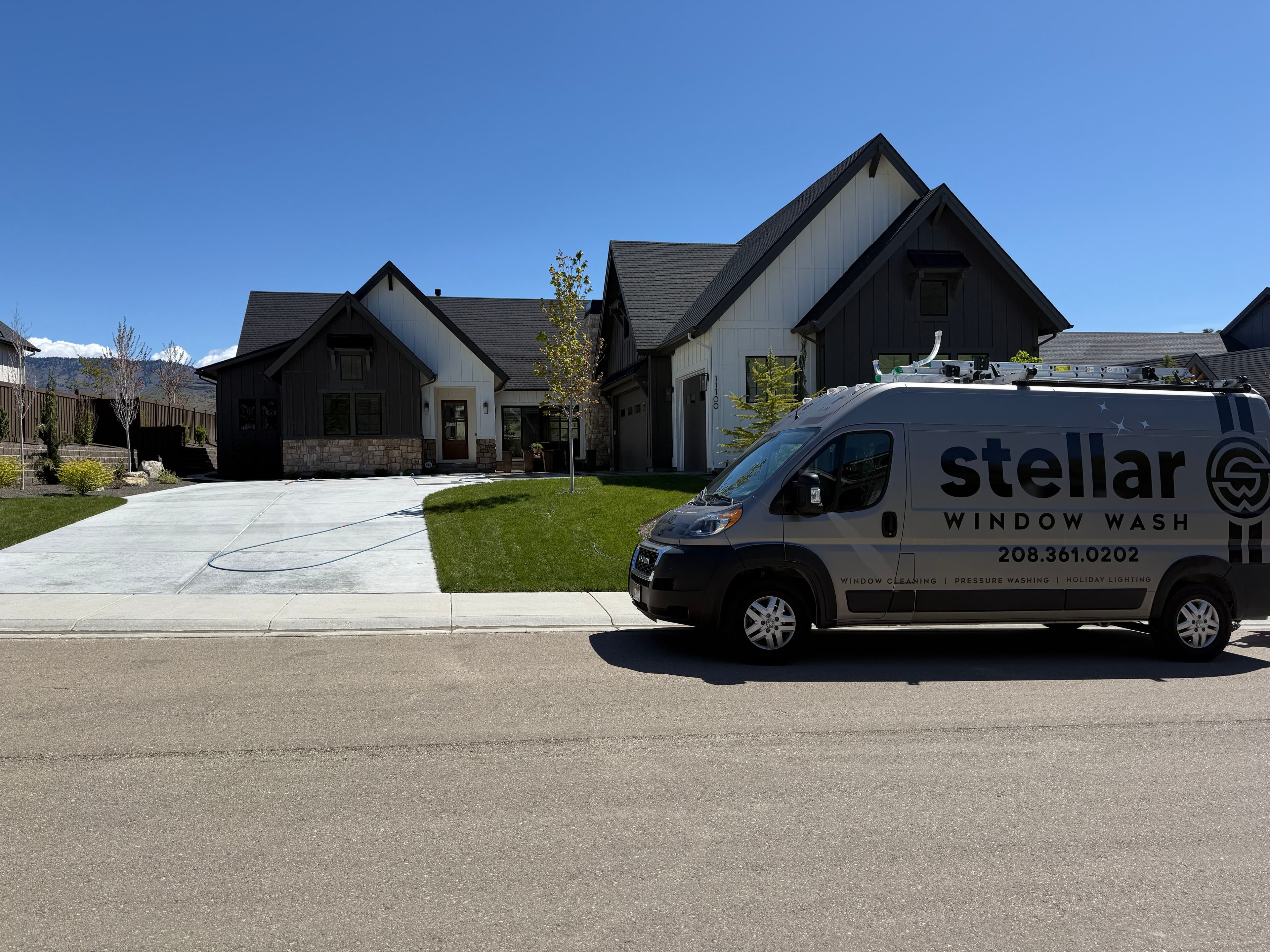 Project Full House Wash and Window Cleaning in Cartwright Highlands image