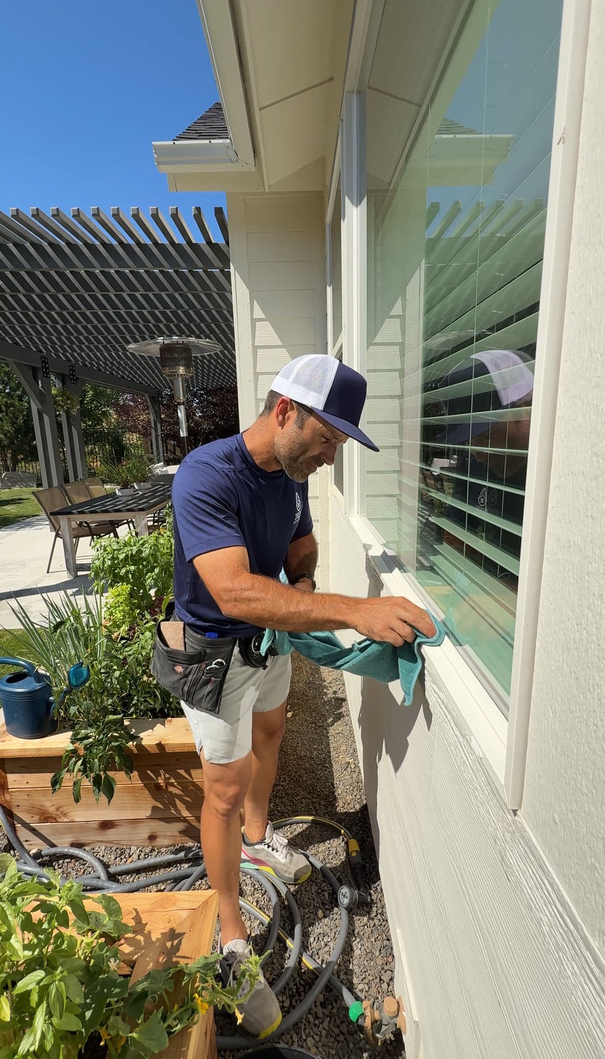 Residential Window Cleaning Done Right in the Treasure Valley image