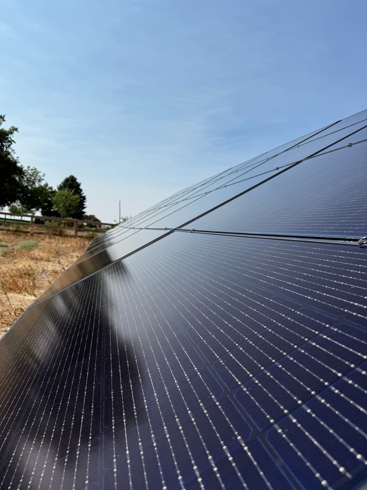 Maximize Your Solar Efficiency with Stellar Window Wash