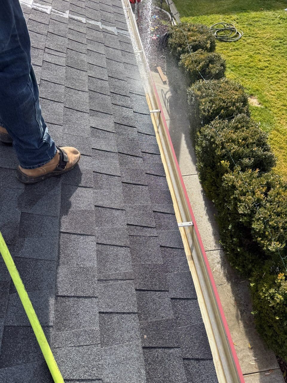 Discover the Benefits of Our Premium Gutter Flush image